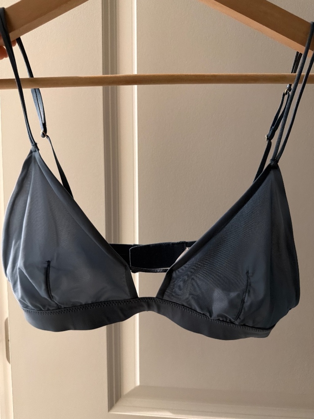 Mame Kurogouchi Uniqlo Wireless Bra (Sheer Triangle)